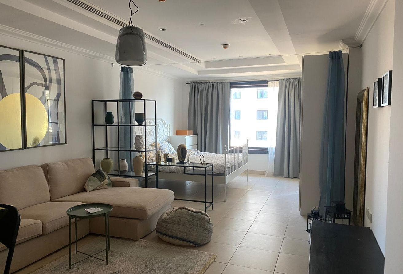 FOR SALE! AMAZING STUDIO-F/F-WITH TITLE DEEDS