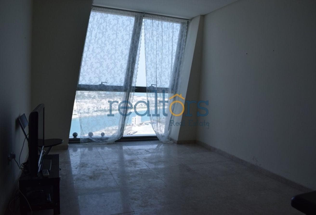 Great Deal Elegant and Compact 2 Bedroom Unit