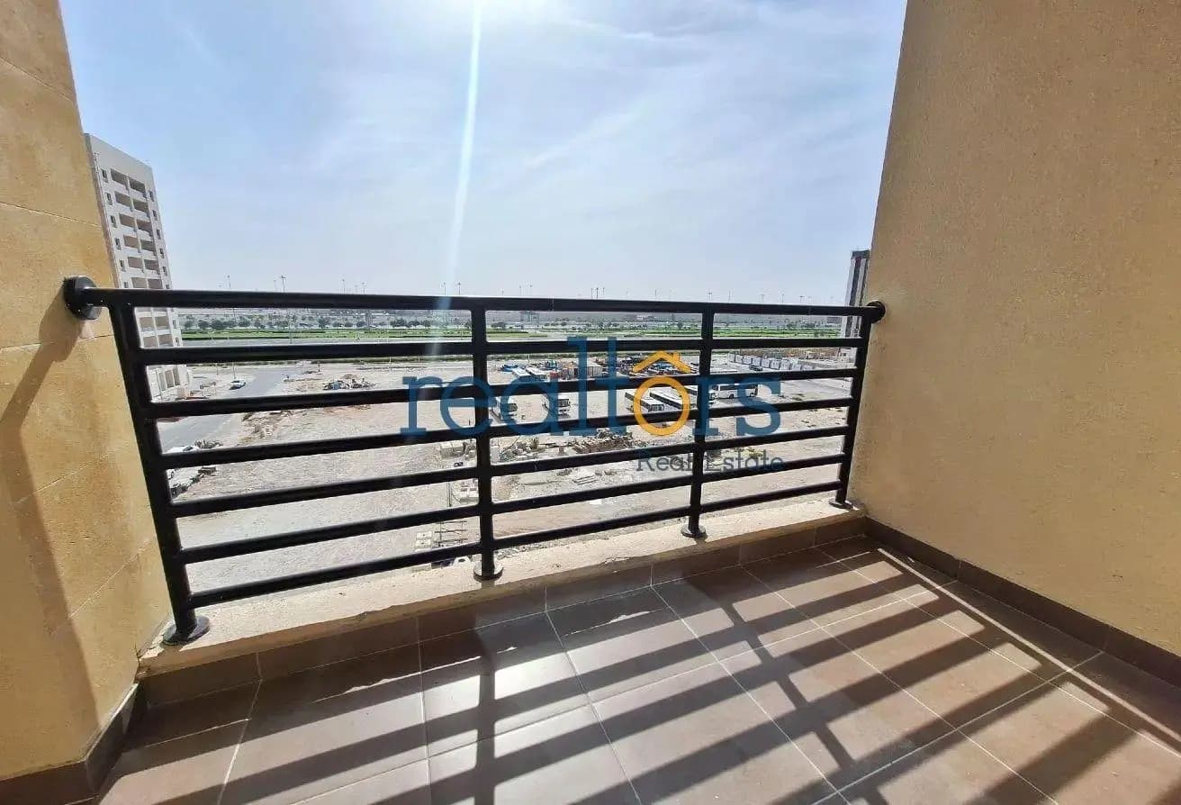 READY TITLE DEED | GREAT DEAL | 1BR | RENTED