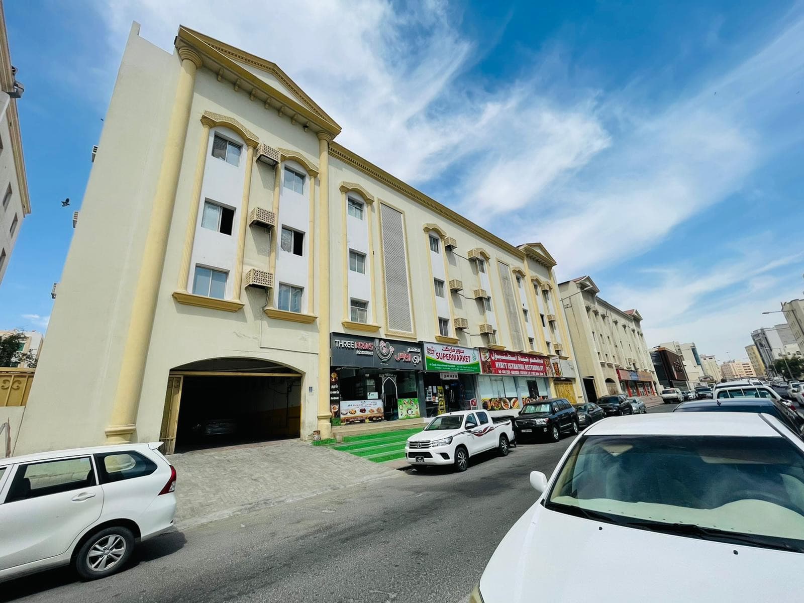 Clean and Neat Mumtassa 2 BHK available for families