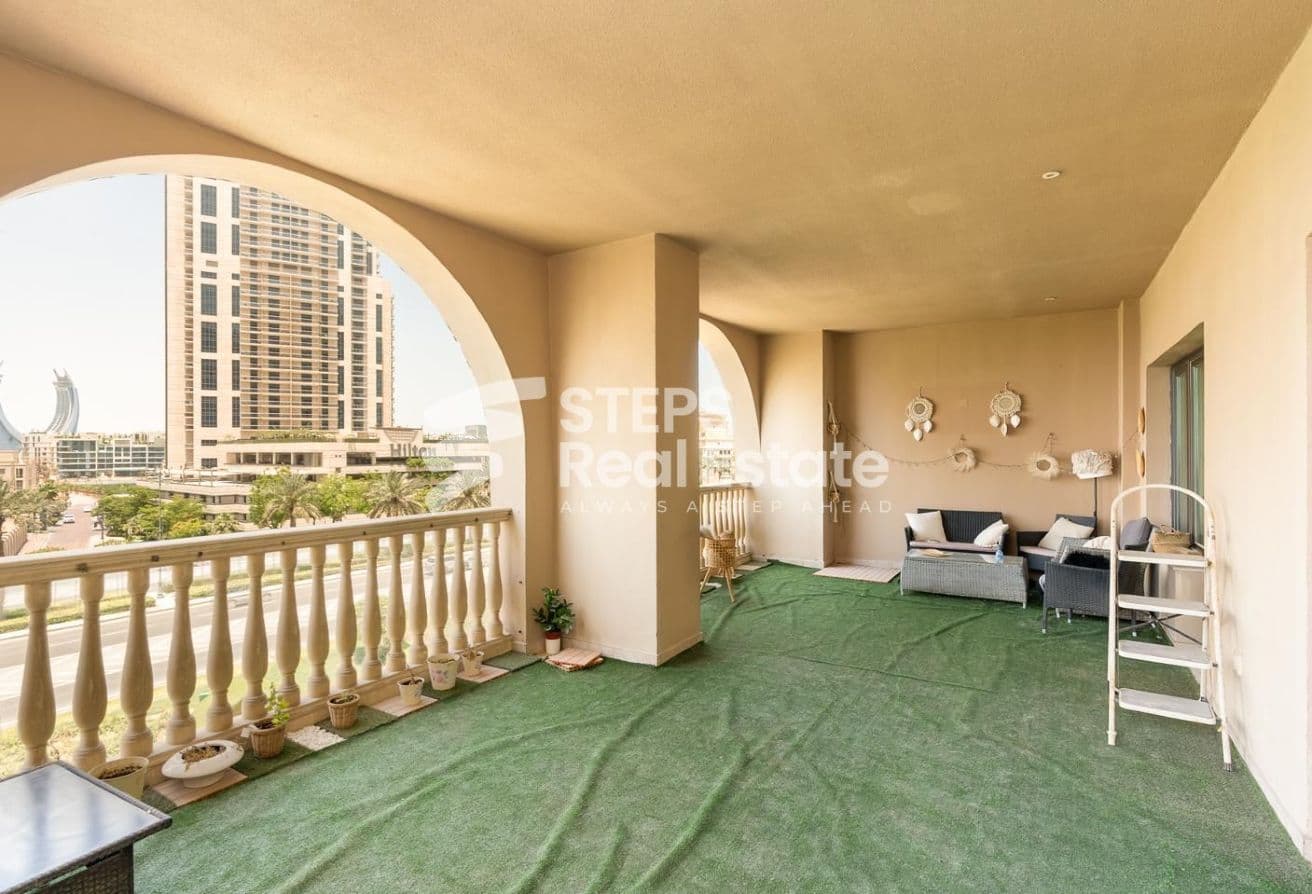 Apartment with Endless Views from Balcony