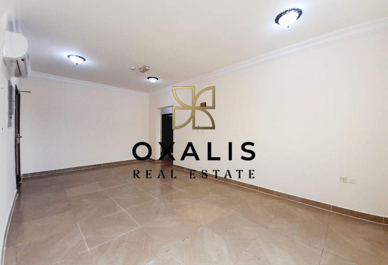 BRIGHT AND SPACIOUS 3 BHK UNFURNISHED | LAST UNIT