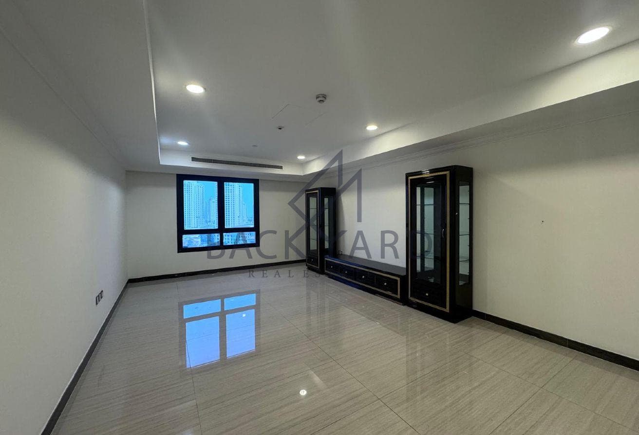 Semi-Furnished 1BR in Porto Arabia The Pearl