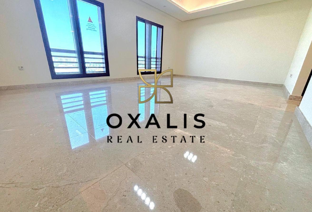 LIGHT-FILLED 2 BHK + BALCONY | QCOOL AND GAS FREE