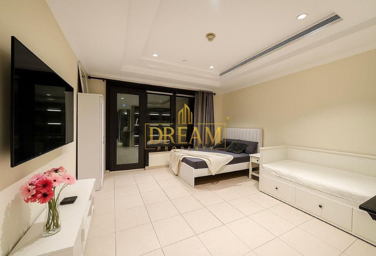 Fully furnished Studio with Bills Included