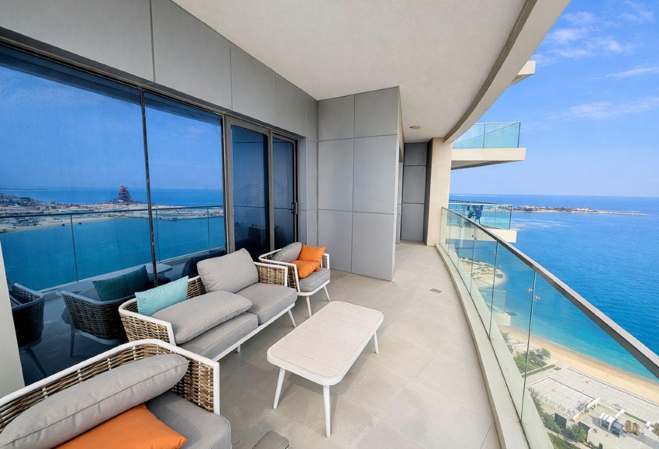LUXURY 2 BHK FURNISHED APARTMENT SEAVIEW BRAND NEW