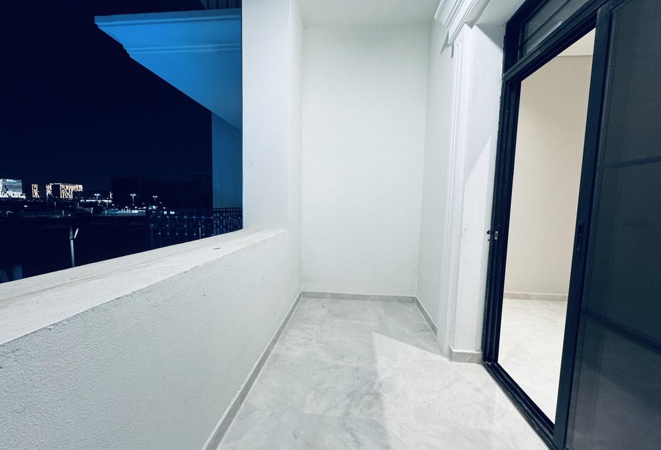 LUXURY READY TO MOVE APARTMENT FOR SALE IN LUSAIL