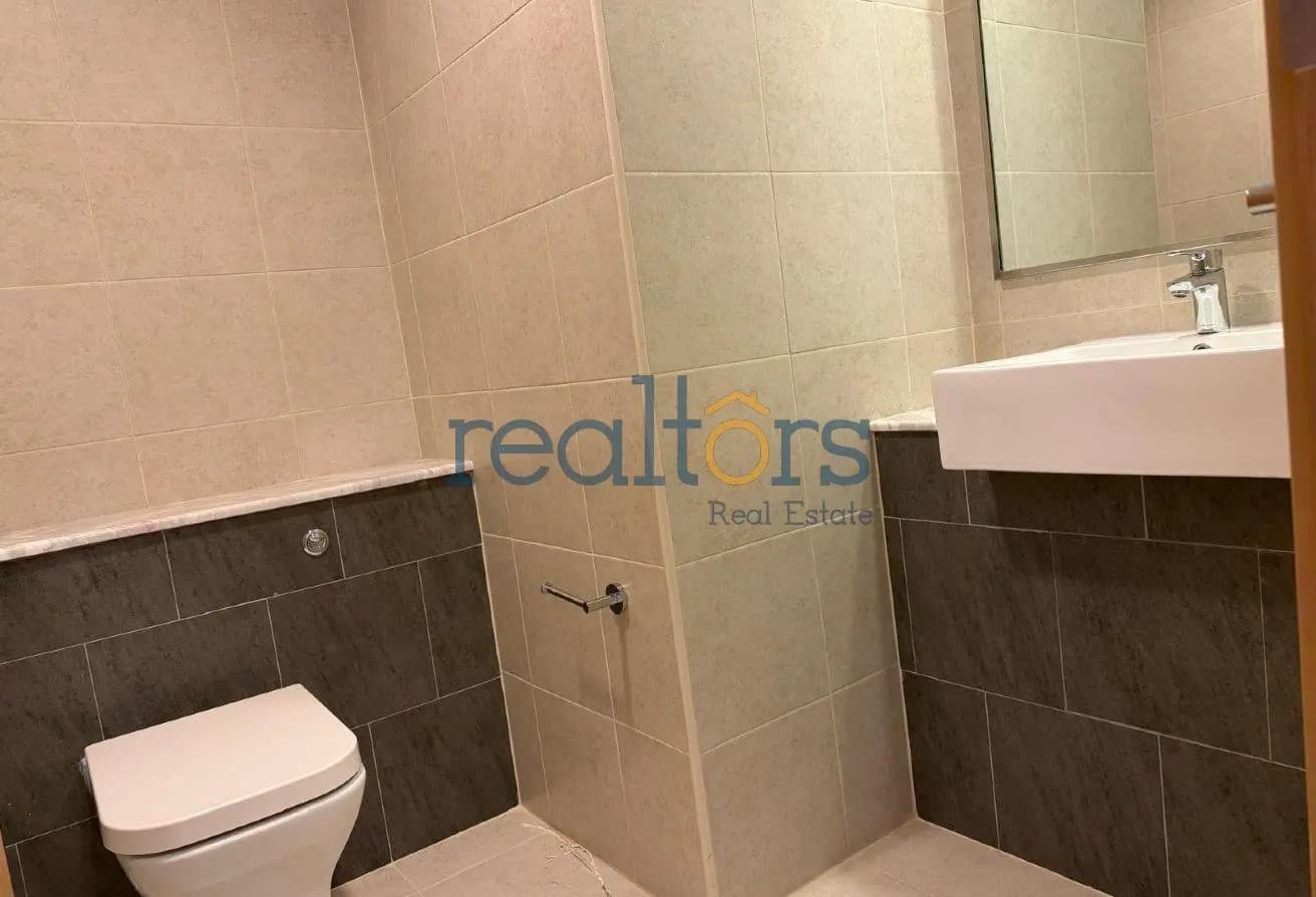 No Commission | 1BR FF | Bills & WiFi | Sea View