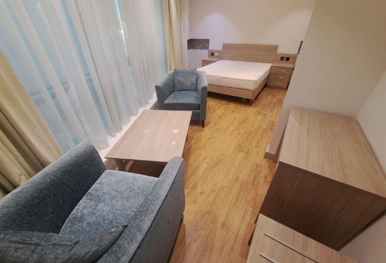 Available STUDIO FF in Al Nasser near Mirqab Mall!