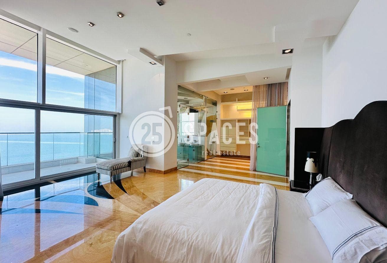 Luxurious Furnished 3 Bdm Penthouse I Full Seaview