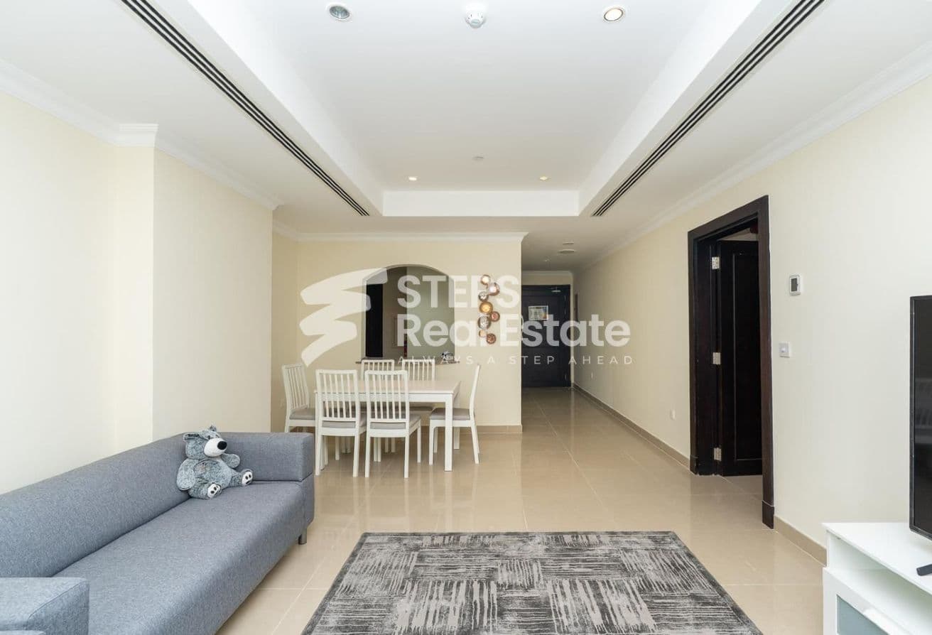 Luxurious Apartment with Sea View in The Pearl