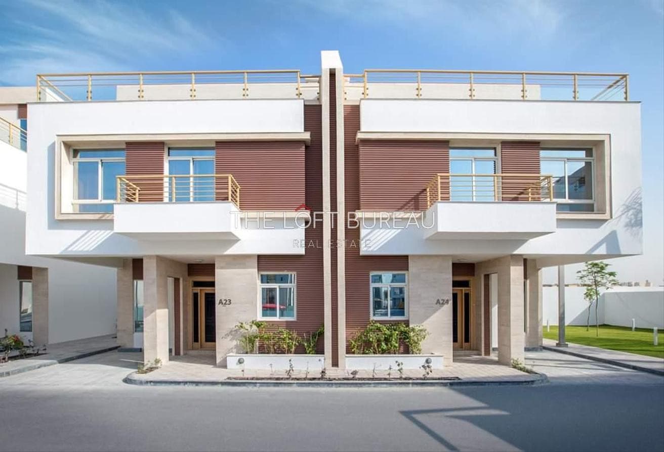 |Elegant | Luxury Fully Furnished 4-Bedrooms Villa