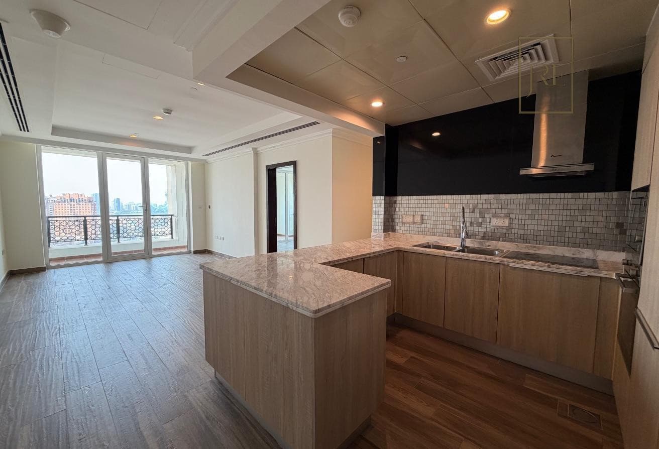 Spacious 2 Bedroom with Balcony | Vacant in VB