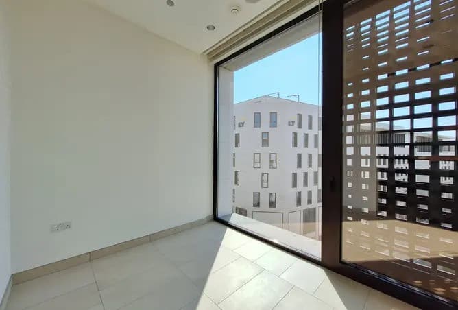 BILLS INCLUDED | 4BR+M DUPLEX | URBAN LIVING