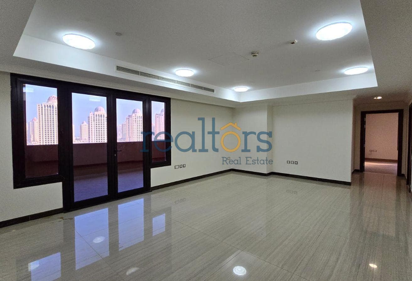 Spacious 2BHK Apartment Porto Arabia | Great Value