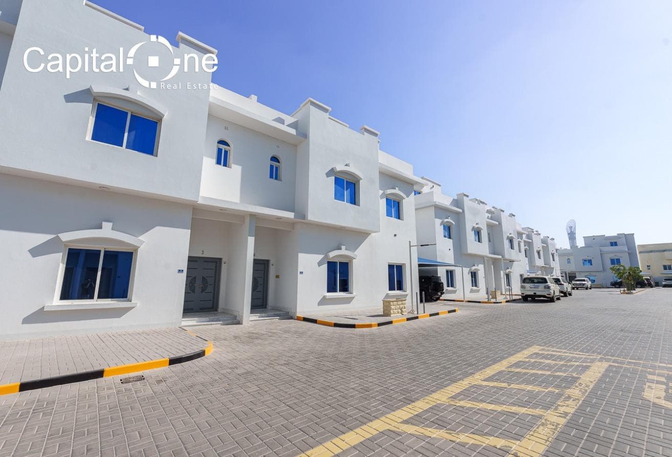 5BR VILLA AL WAAB NEAR ASPIRE VILLAGIO NO FEE