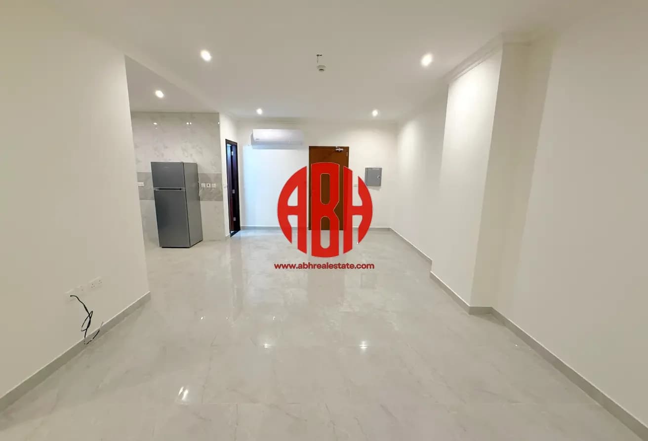 LIMITED OFFER |SPACIOUS 1 BDR + BALCONY|PRIME AREA
