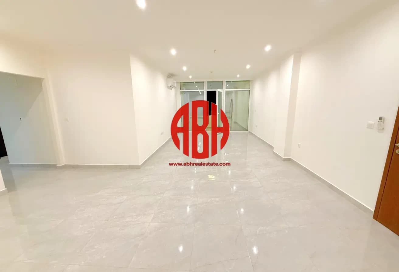 LOW PRICE! | SPACIOUS 2 BDR + BALCONY | PRIME AREA