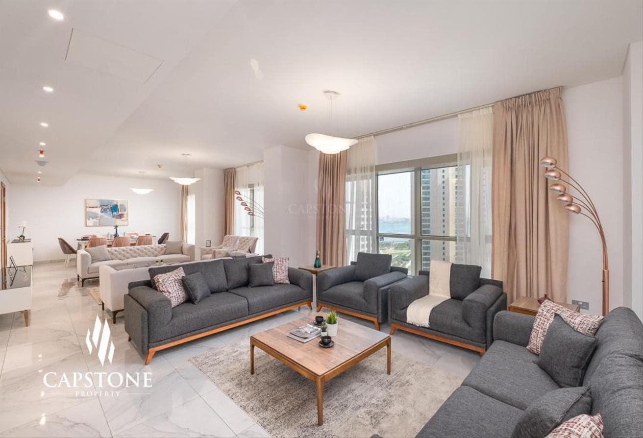 SPACIOUS 4BR+M SIMPLEX IN WEST BAY