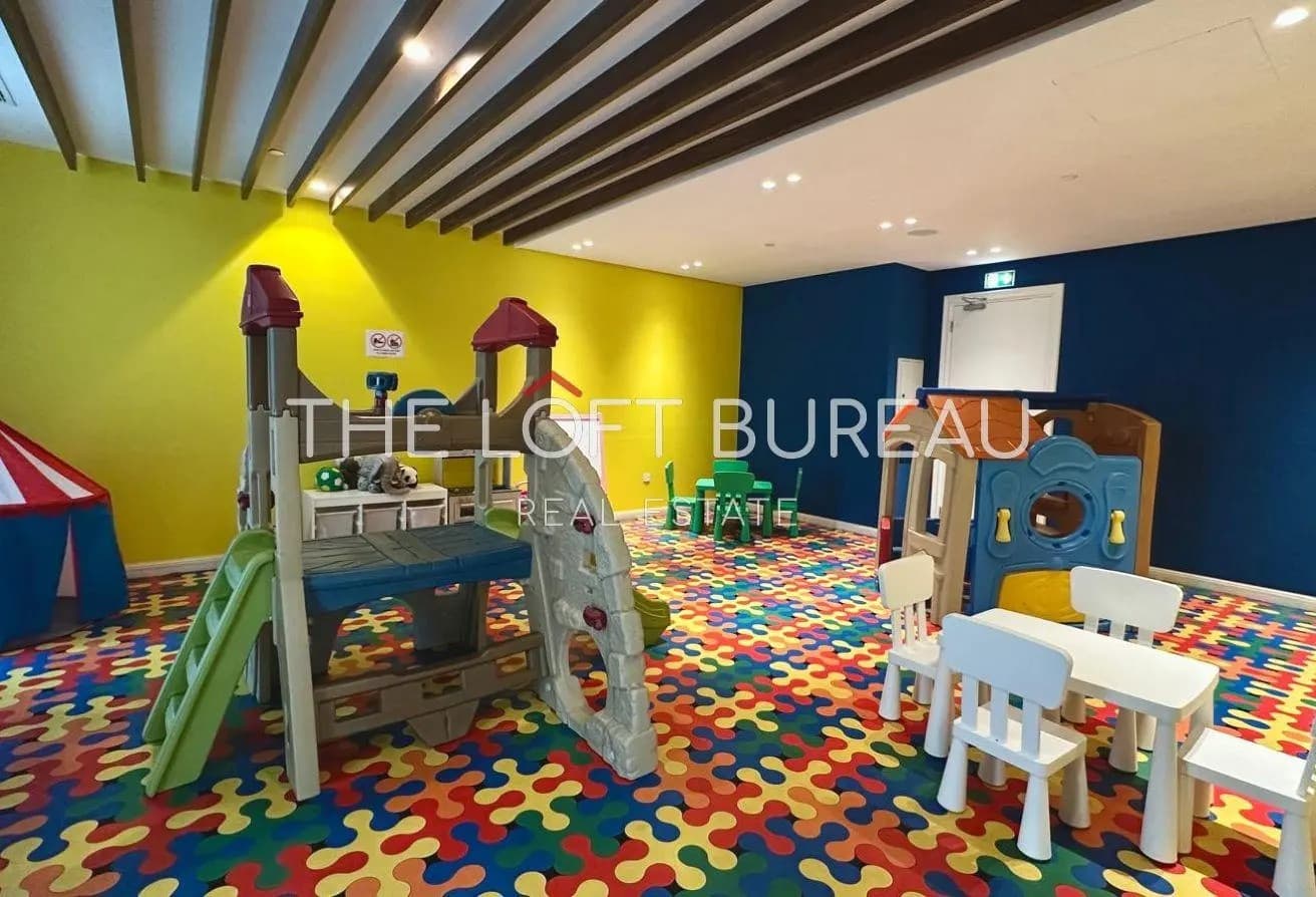 1Bedroom+Office| PP 4 Years | FF| Floresta
