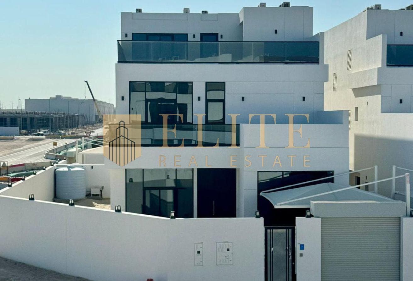 Luxury 6-Bedroom Villa for Rent in Al Thumama |