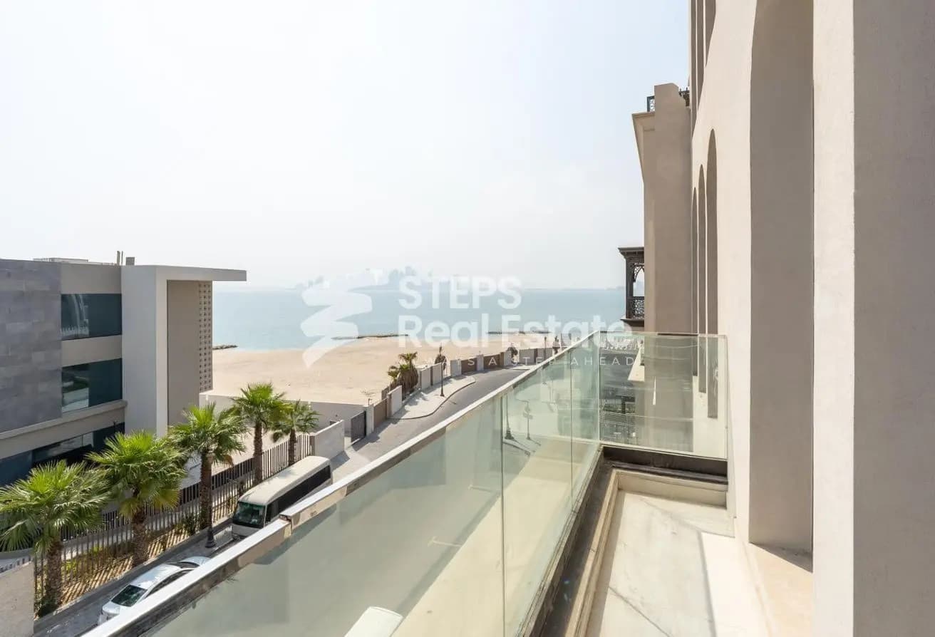 Studio with Balcony in Prime location | The Pearl