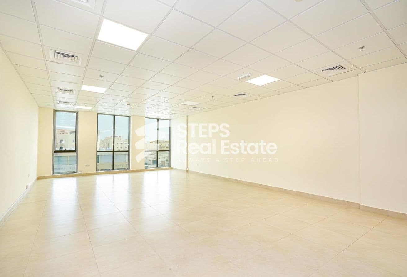 Prime Location Office Space in Al Wakra