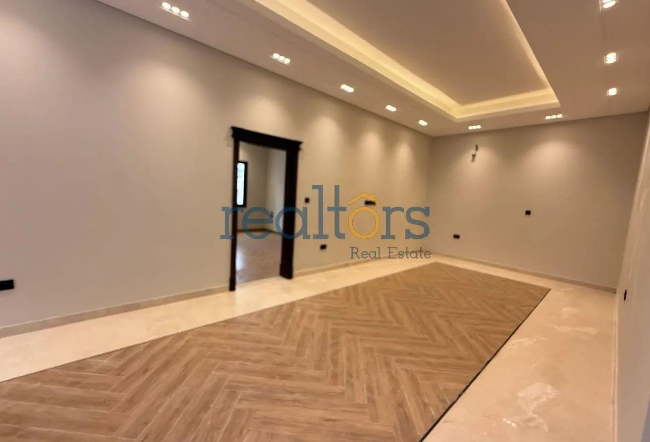 Brand New 7 Master BR Villa w/Pool & Elevator!