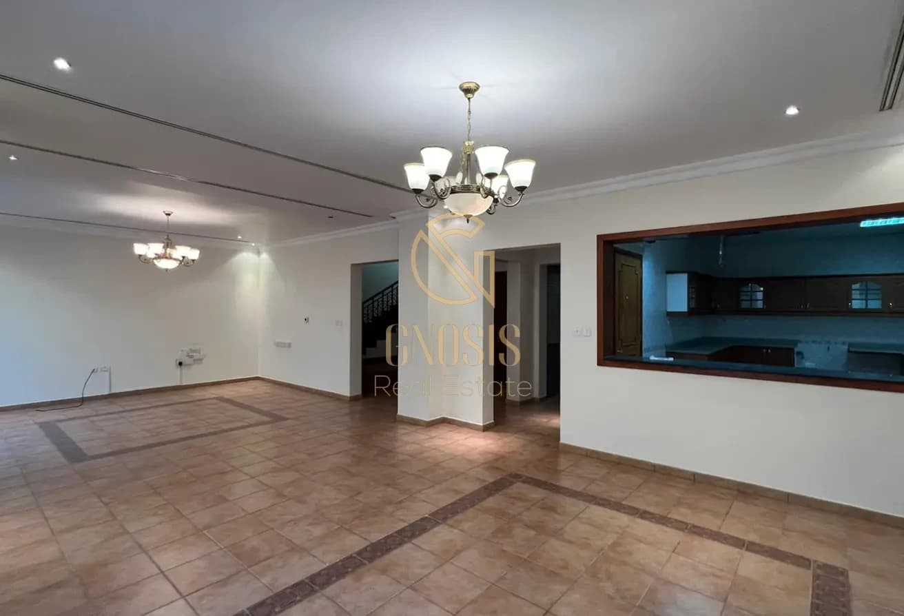 *NO COMMISSION* SPACIOUS 3 BHK COMPOUND - AL NASR