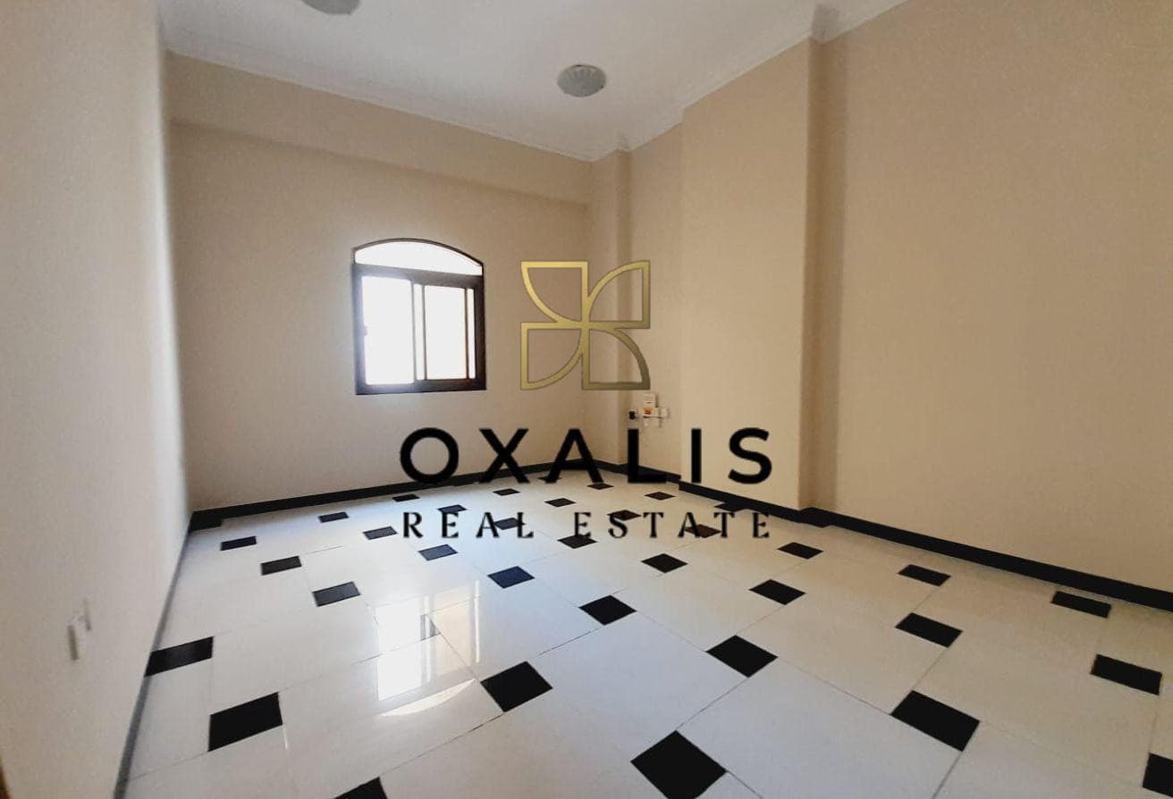 AMZING LOCATION | 3BHK | UNFURNISHED APARTMENT