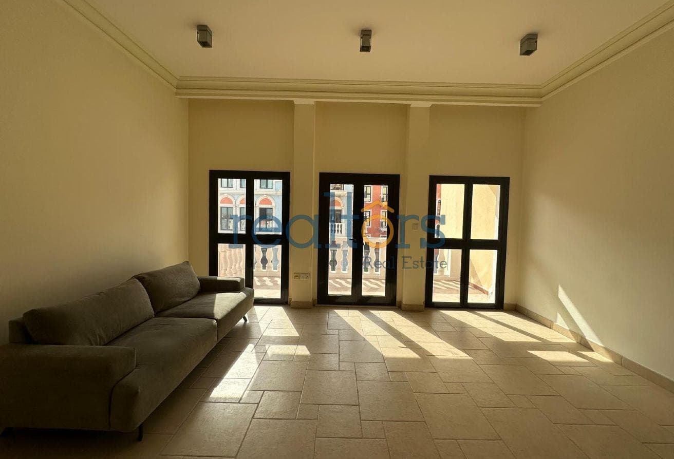 Grab deal 1Bedroom in QQ for 6750. 1 MONTH FREE