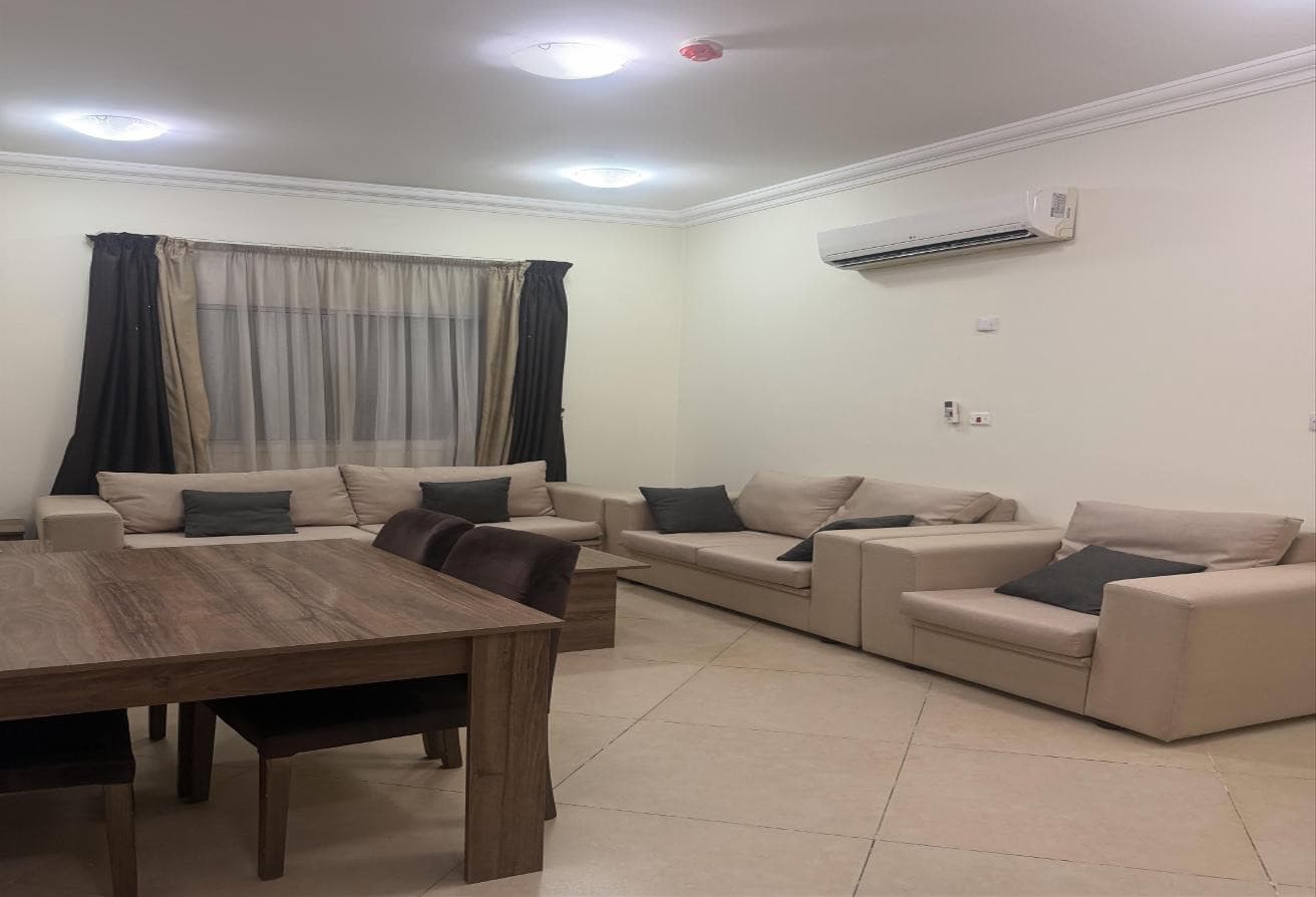 Fully furniture one bedroom apartment for rent !