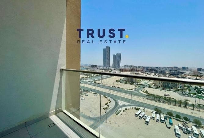 Spacious 2BR FF Apartment in Fox Hills