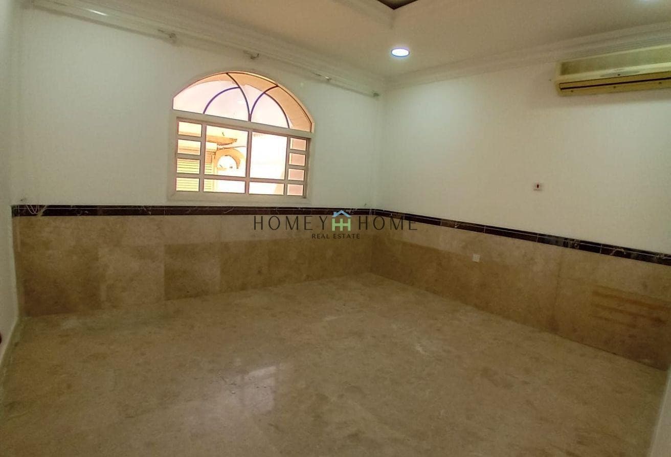 Unfurnished 1 BHK for Rent in Abu Hamour w/ BILLS