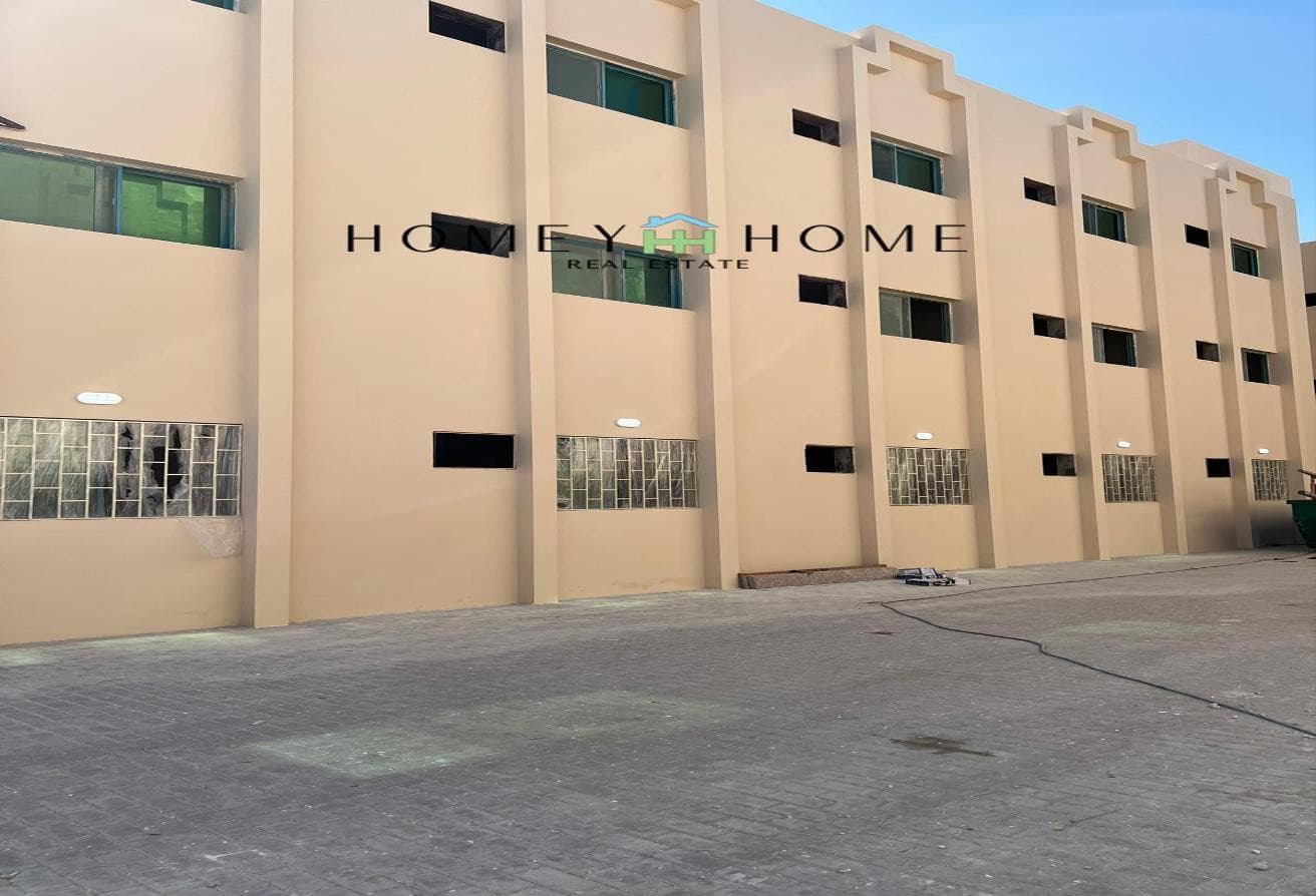Rent:90 Rooms and 2 guard rooms in Industrial Area