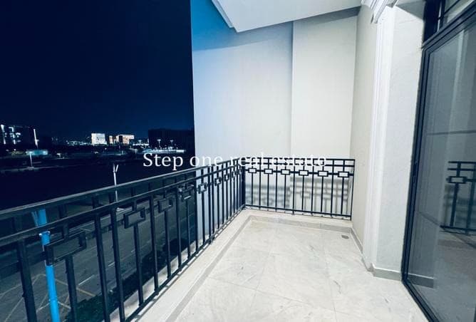 LUXURY READY TO MOVE APARTMENT FOR SALE IN LUSAIL
