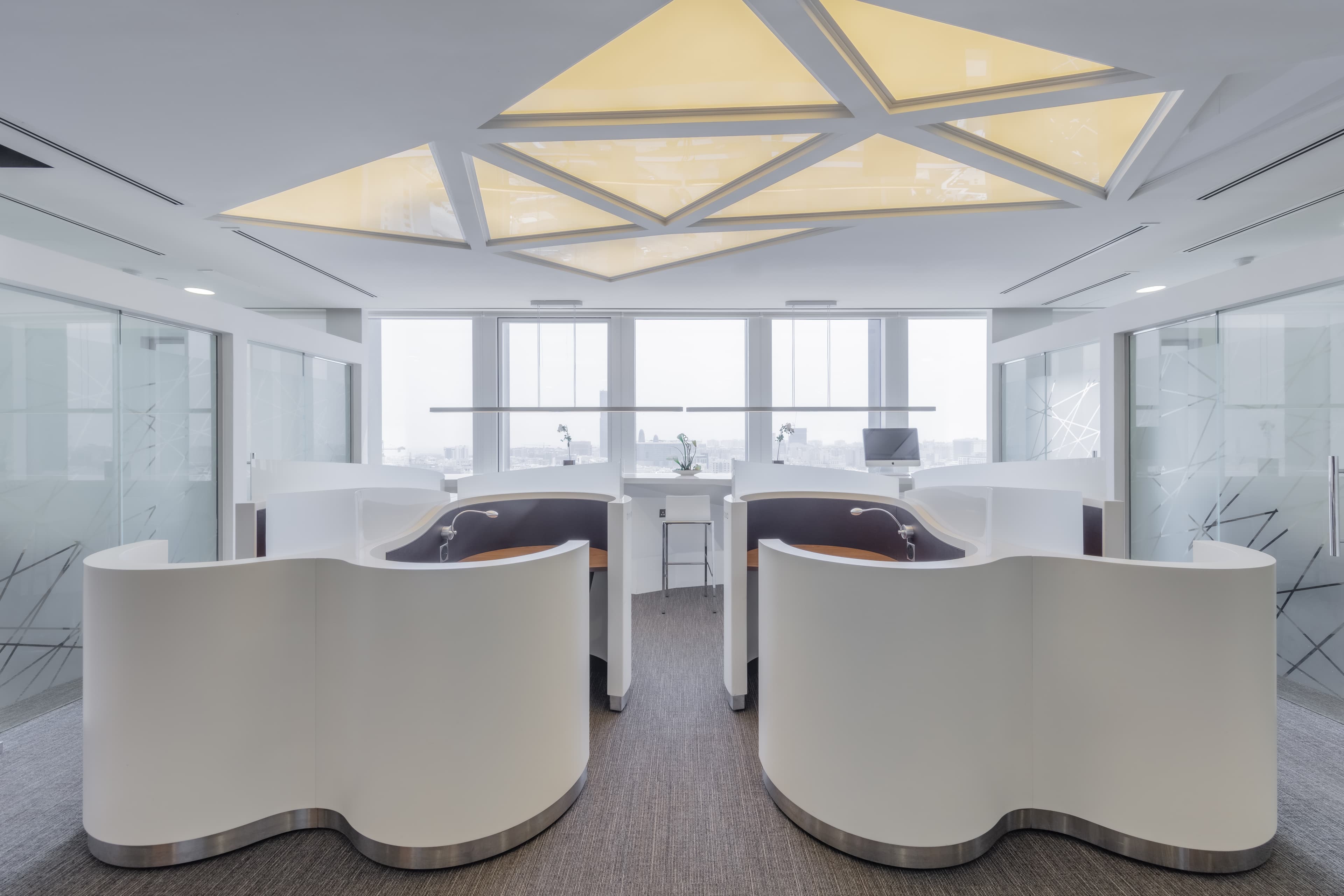 Access professional coworking space for rent in DOHA, Shoumouk Towers