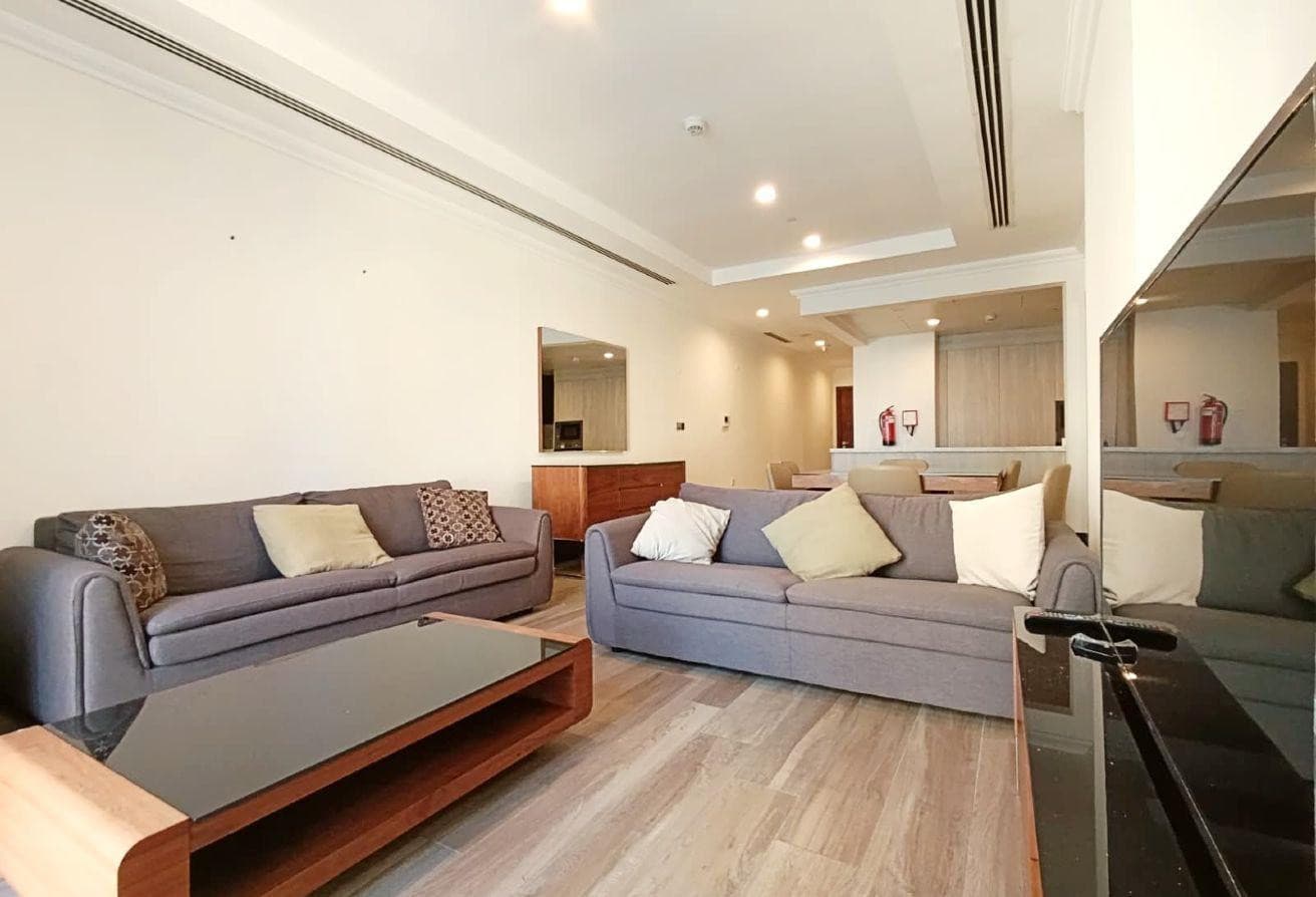 1BR | FF | Balcony | Direct Beach Access