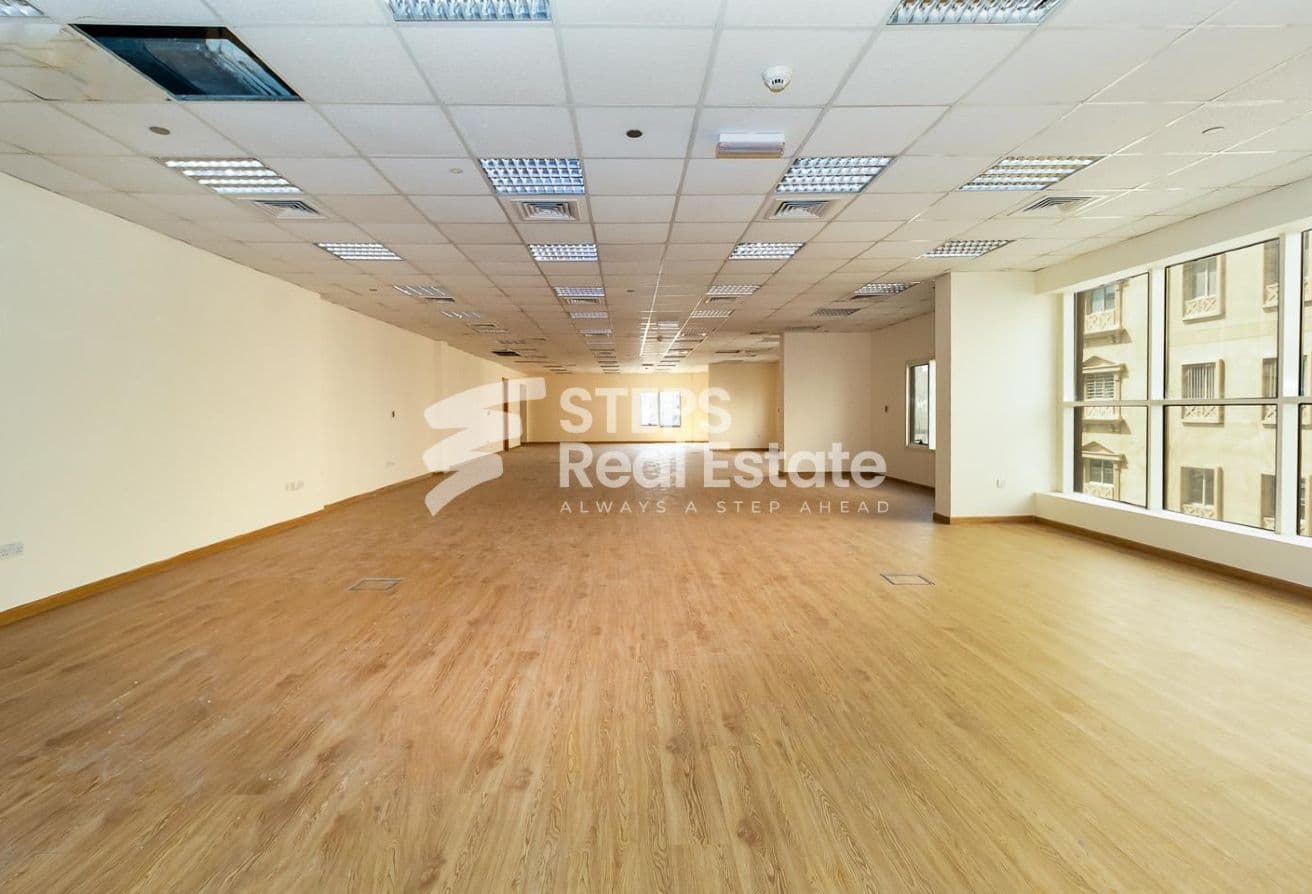 Large Office Space for Rent in Bin Mahmoud