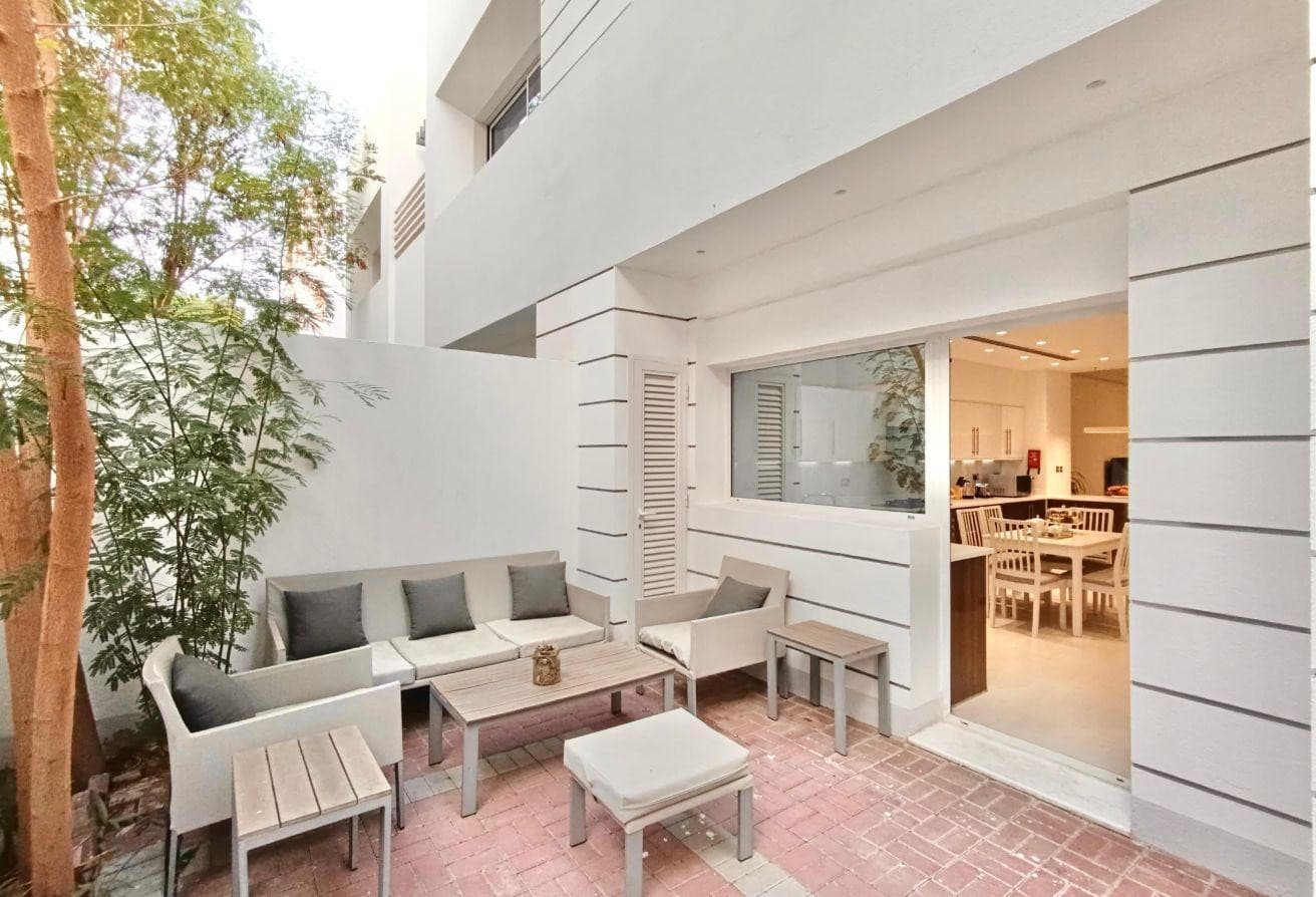 Furnished 5BR | Luxury Villa | Great Amenities