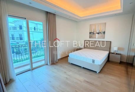 No Commission! F/F 6BR+M Villa W Private Garden!
