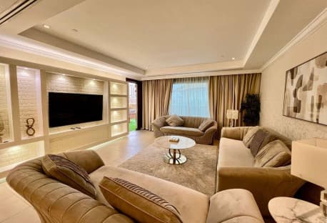 2 BHK FULLY FURNISHED TOWNHOUSE IN PORTO ARABIA !