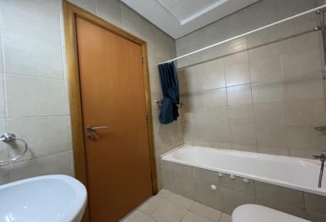 Elegant 2BR with Water & City Views in Zig Zag