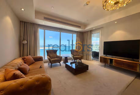 Dreamy One-Bedroom Apartment with Spectacular View