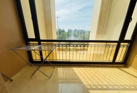 Luxury STUDIO APARTMENT-UN FURNISHED| FOXHILLS
