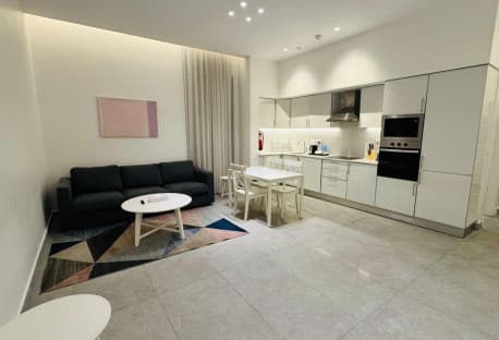 Long-Term 1BHK Serviced Apartment | City Centre