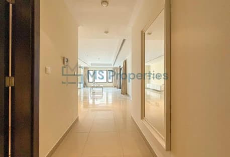 High-Floor 1BHK+ Office Apartment with AmazingView
