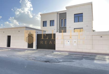 Brand New Luxurious Villa With Lift 5 Master