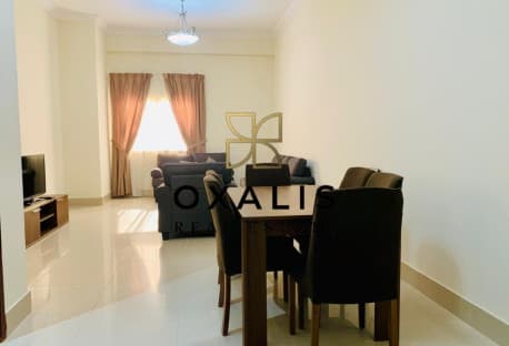 MODERN 2 MASTER BEDROOM + BALCONY | PRIME LOCATION
