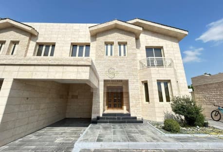 Luxury Villa | 4BHK For Family In Prime Location